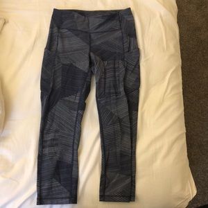 Lululemon cropped leggings